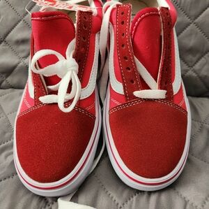 VANS Unisex RED Classic Sneakers Men's 4.5 Women's 6